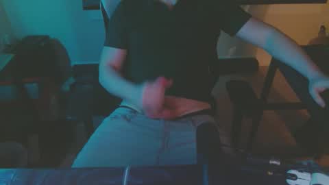 imanobody2u online show from January 19, 7:15 am