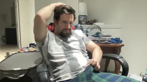 imightgetnaked online show from January 1, 6:38 pm