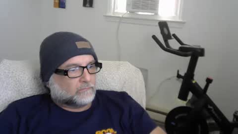 Kel online show from April 26, 2:14 pm