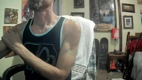 Snapshot of imtru chatting on October 31, 8:01 pm imtru online show from October 31, 8:01 pm