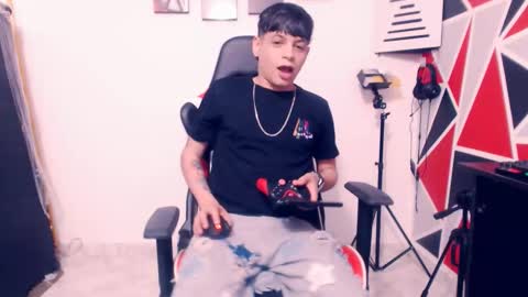 matias online show from December 19, 5:37 am