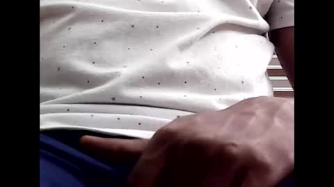 Inglorious Hairy Uncut online show from October 2, 3:05 pm