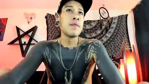 Dani  online show from November 5, 10:56 pm