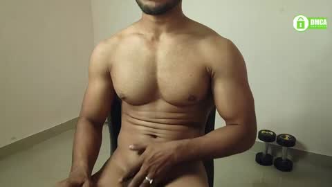 Miles online show from December 5, 5:40 pm
