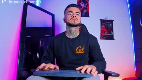 Brayan Chavez online show from January 6, 4:04 am