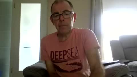 inthemood63 online show from October 3, 2:44 pm