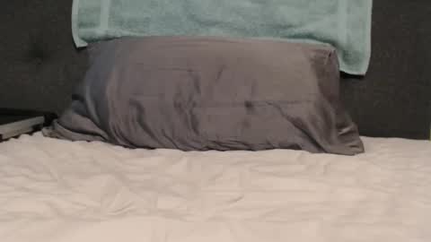 Snapshot of ipnsfw69 chatting on October 4, 2:27 am ipnsfw69 online show from October 4, 2:27 am