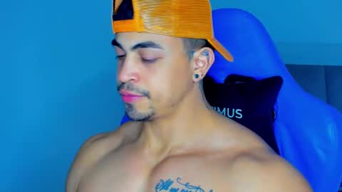 Iron online show from December 17, 1:39 am