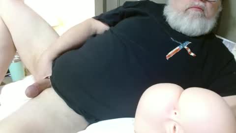 ironeagle333 online show from March 2, 11:17 am