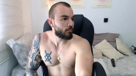 Isaac carter online show from September 16, 11:33 am