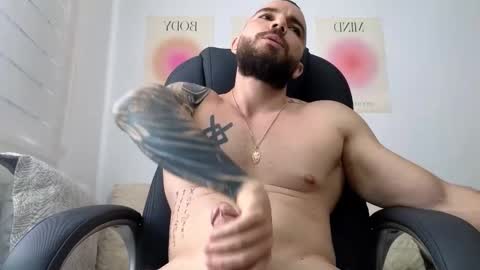 Isaac carter online show from October 4, 12:54 pm