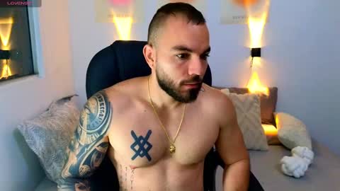 Isaac carter online show from March 5, 10:33 am