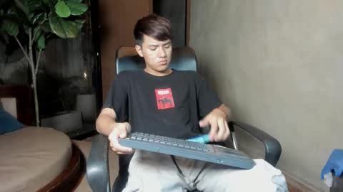 isaac_grimm online show from February 17, 3:05 am