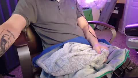 isaac online show from September 13, 3:24 pm