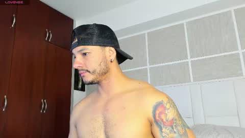 Isaac Surez online show from July 11, 12:40 pm