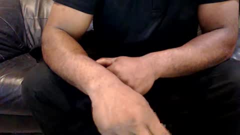 islandboi_88 online show from May 31, 7:37 pm