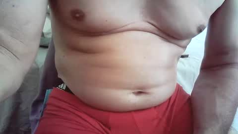 islandforfun online show from January 26, 6:27 pm