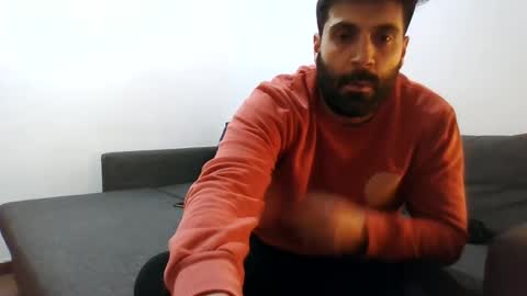 Snapshot of italianboybcn chatting on December 22, 10:58 pm italianboybcn online show from December 22, 10:58 pm