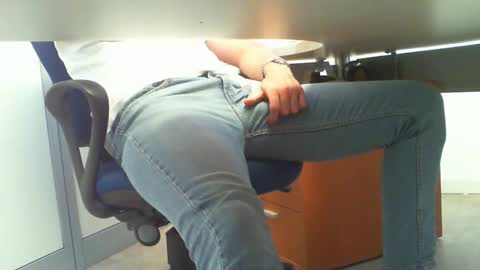 Snapshot of italiansirforyou chatting on September 11, 12:26 pm Alex online show from September 11, 12:26 pm