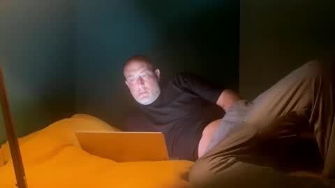 itsanexperiment online show from February 20, 11:23 am