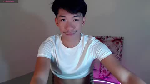 itsme_cxhennn online show from October 12, 1:05 pm