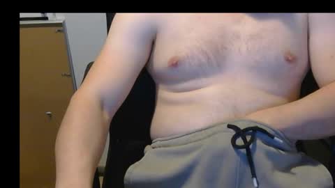 itsmealexp123 online show from March 9, 7:08 pm