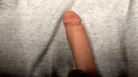 iuse2fingers2stroke online show from July 21, 12:51 pm