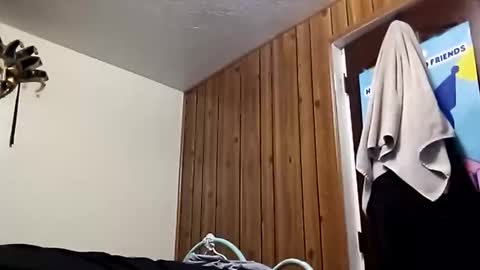 iyzyoatnzmlz online show from February 6, 6:21 am