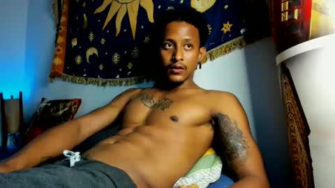 jaacksn online show from November 20, 10:47 am