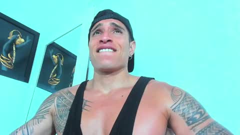 JACK PERGURTSON online show from February 1, 10:15 am