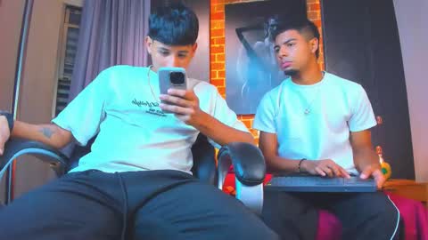 Jack and Joes online show from December 19, 4:31 am