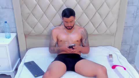 Jack White online show from December 2, 10:02 pm