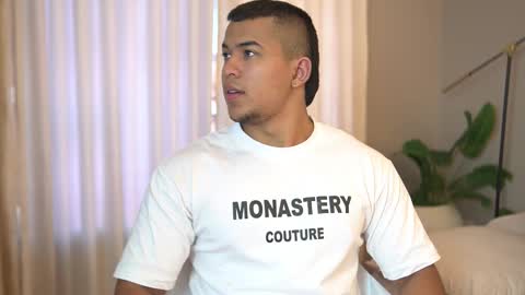 Jackson Bell online show from September 9, 1:43 pm