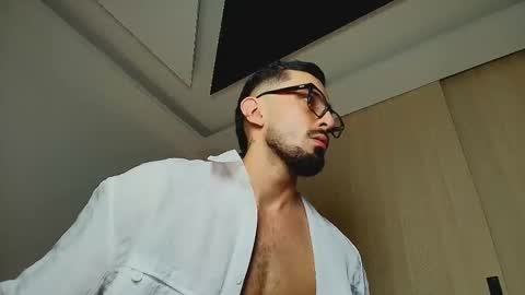 jacob__adams online show from November 15, 10:23 pm