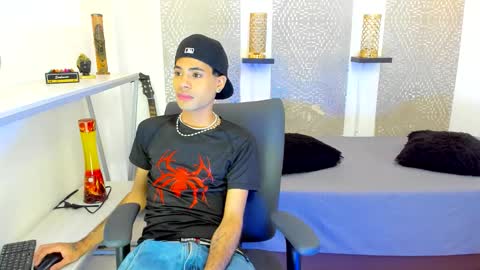 jacob_blackwell online show from December 21, 8:28 pm