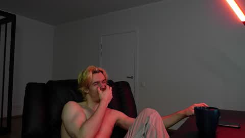 JACOB DEVON online show from February 7, 7:15 am