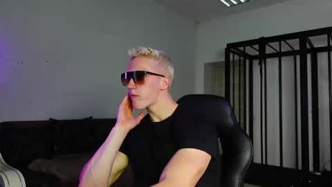 JACOB DEVON online show from September 10, 5:50 am