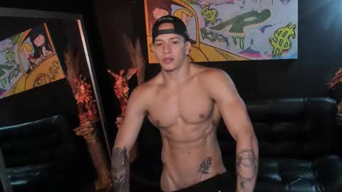 JACOB JAMES online show from October 9, 12:48 am