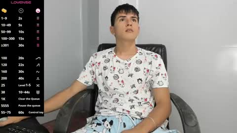 Jacob Lee online show from February 27, 9:14 pm