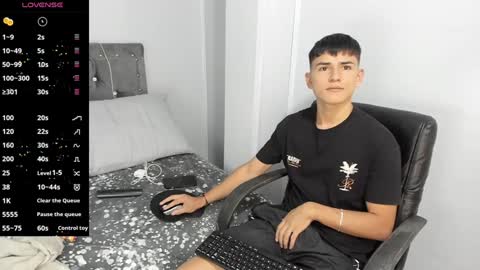 Jacob Lee online show from December 24, 6:28 pm