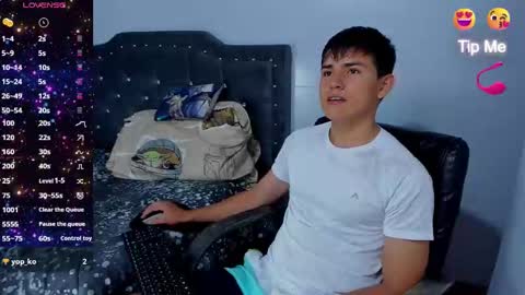 Jacob Lee online show from October 4, 9:19 pm