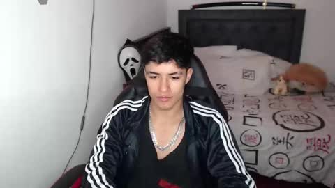 Jacobbakerr online show from March 13, 4:42 am