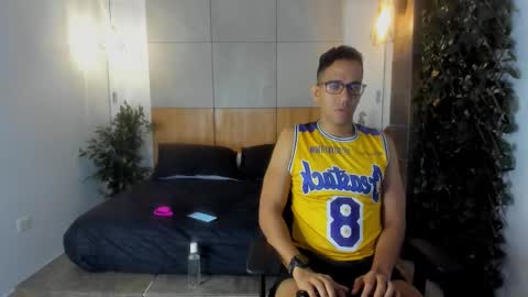 jacobdraven online show from November 21, 3:49 am