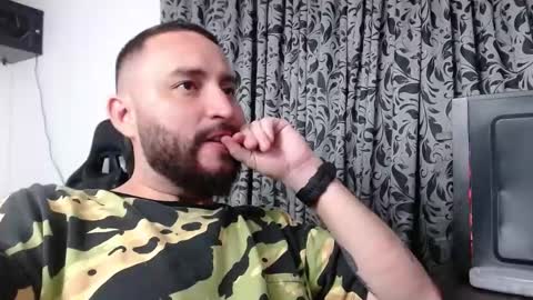 Snapshot of jacobkingd chatting on February 11, 8:58 am jacobkingd online show from February 11, 8:58 am