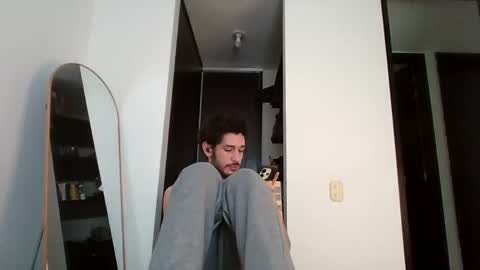 Robin will only be on weekends if you want to see Jacob follow Dante DM online show from December 5, 4:14 pm