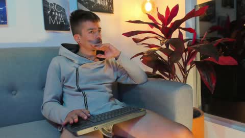 Snapshot of jacobstones_ chatting on January 30, 6:46 am JACOB STONES online show from January 30, 6:46 am