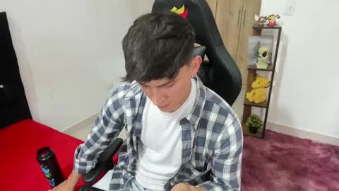 jacobo online show from December 2, 5:57 pm