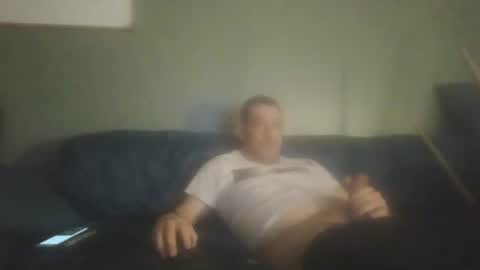 Snapshot of jag8637 chatting on December 31, 2:29 am jag8637 online show from December 31, 2:29 am