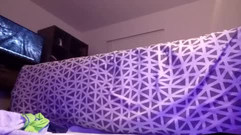 jaidenblake online show from December 23, 7:06 am