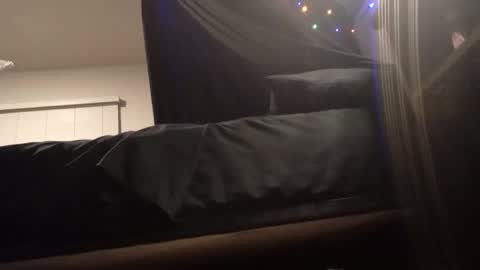 jaidenblake online show from March 8, 7:46 am